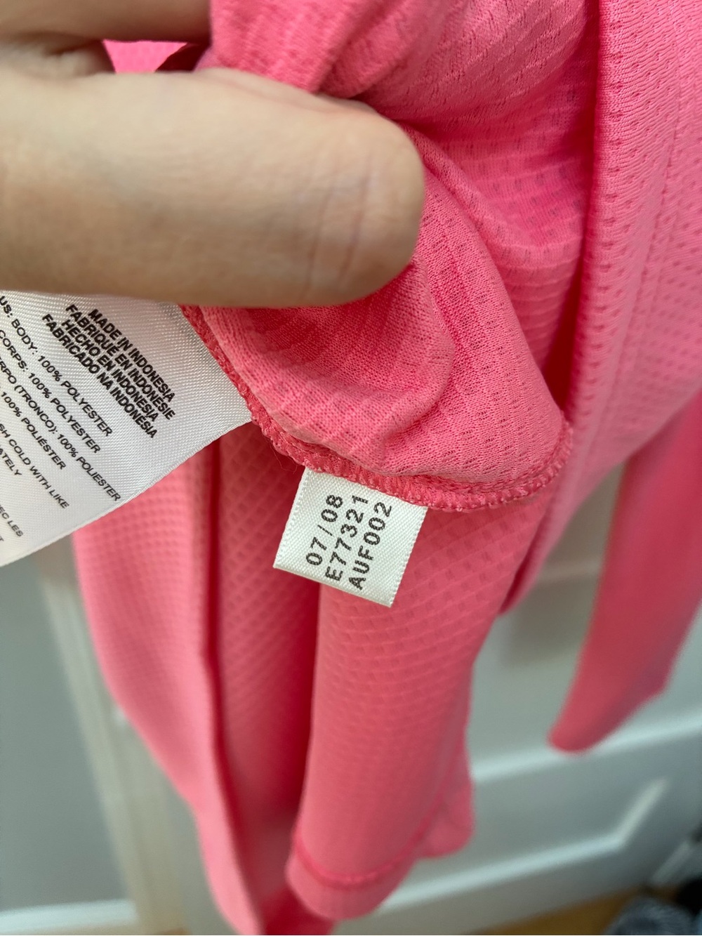 adidas Women's lightweight Pink Long Sleeve V-Neck Performance Top - Picture 3 of 4